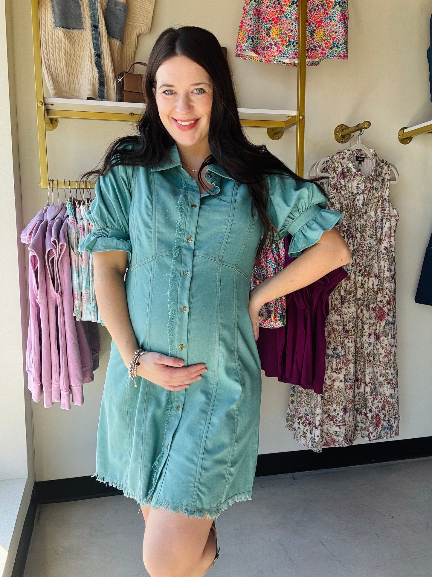 Gigio

Elevate your wardrobe with this mint linen puff sleeve dress, featuring a classic button-down silhouette and thoughtfully designed seaming details. The voluminous puff sleeves add a touch of romance and dimension, while frayed edges throughout create an effortlessly refined aesthetic. Crafted from breathable linen, this versatile piece transitions seamlessly from casual daytime wear to evening occasions. Perfect for warm weather styling, the relaxed fit and timeless design make it a wardrobe essentia