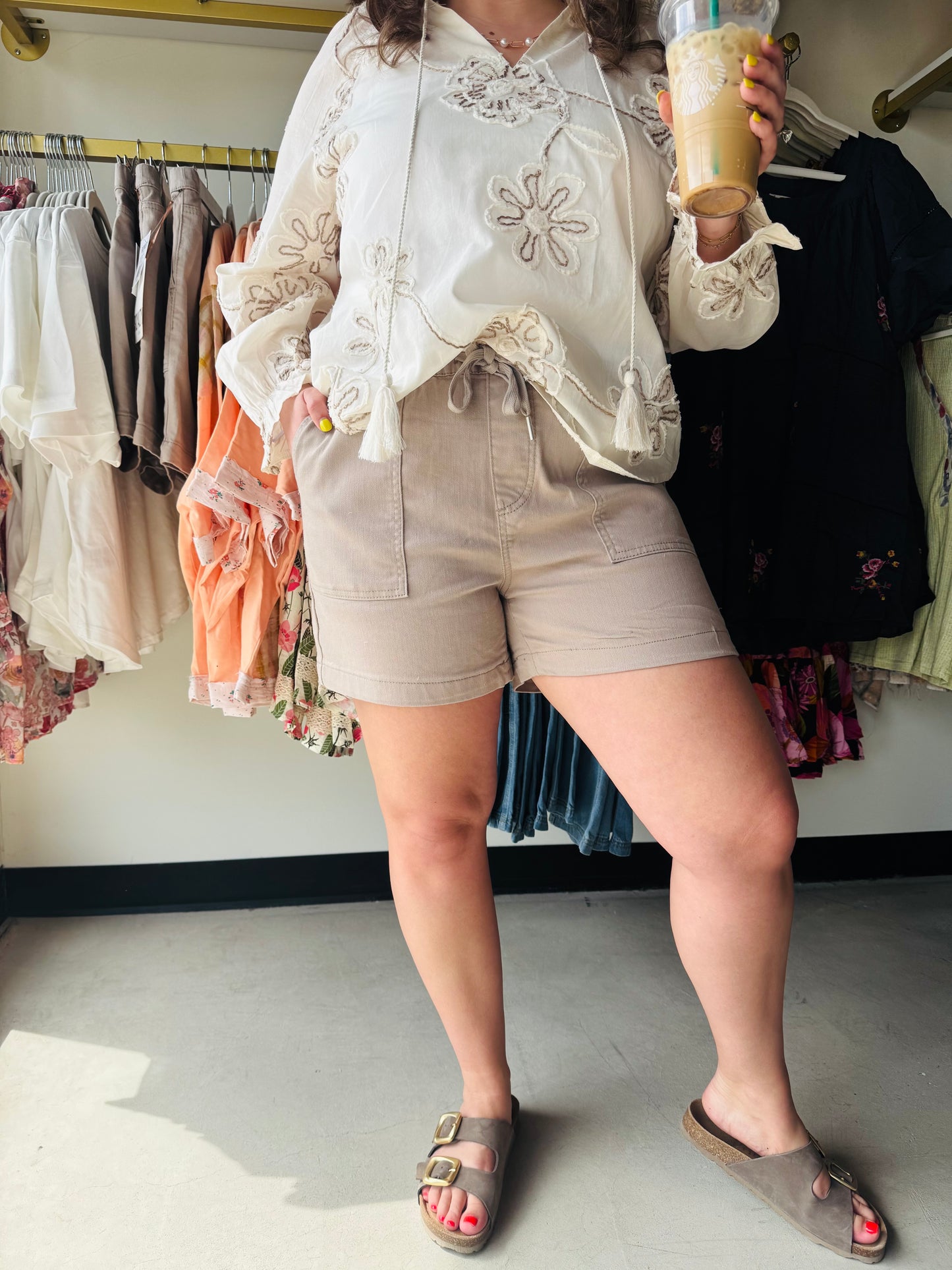 Elevate your everyday style with these ultra-comfortable, breathable Sesame Jogger Shorts. Featuring a flattering adjustable tie-waist and four functional pockets, they perfectly blend utility with effortless boho-chic. Transition seamlessly from morning coffee runs to sunset strolls in total comfort.