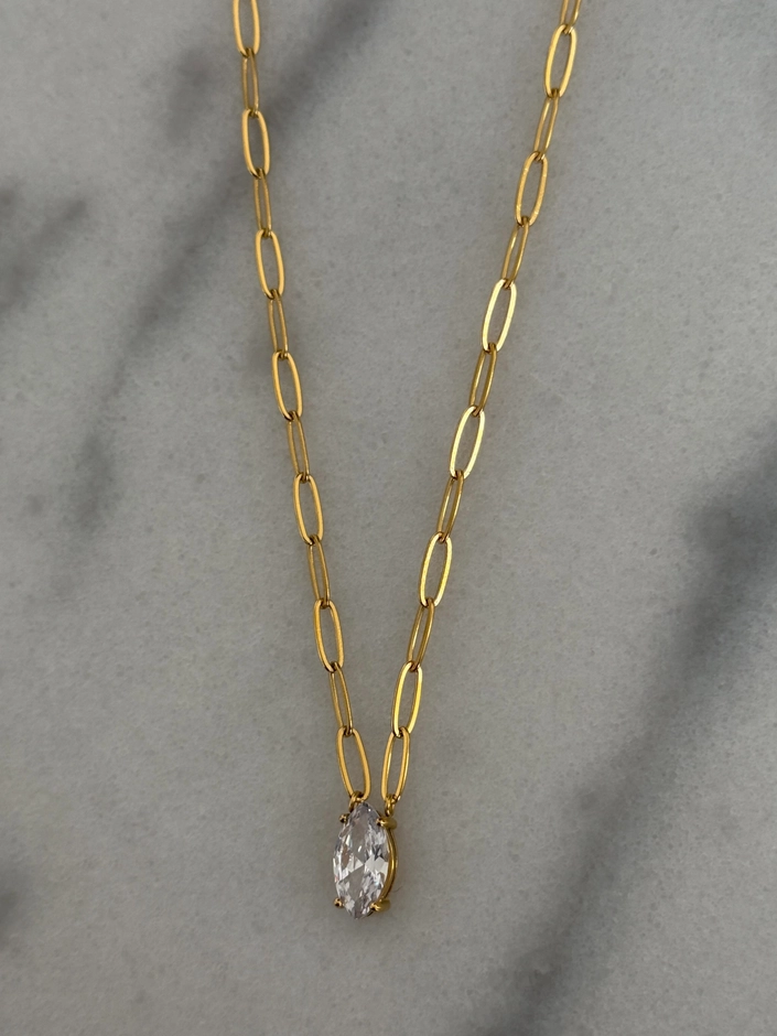 Gold & Diamond Pendant Necklace